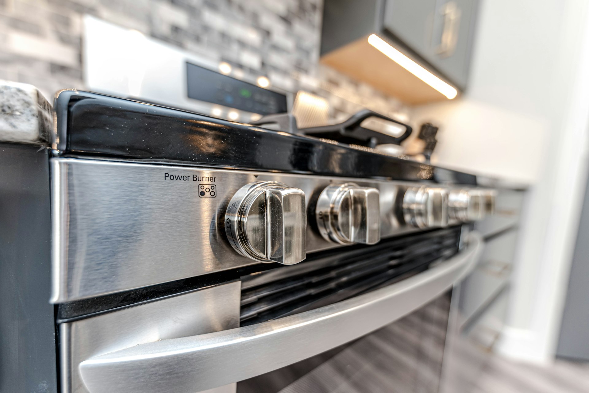 Oven & Extractor Cleaning